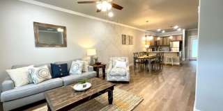 1806 East Brookview Circle Gallery 1