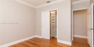 1350 Mendavia Avenue, Coral Gables, FL 33146 Gallery 16