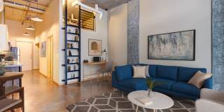 708 Uptown Gallery 3