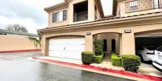 $500 OFF 1ST MONTHS RENT!! Modern and Chic 2 bed 2.5 bath in Newport Beach!!! Gallery 4