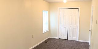 3 bed, 1 bath home Gallery 14