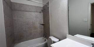 208 Cottonwood Drive Gallery 27