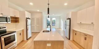 104 Howe Gallery 1