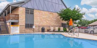 Camelot Apartments Gallery 4