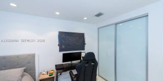 781 Crandon Blvd Gallery 23