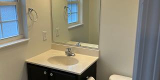 Now available:  Three bedroom, 1.5 bath home in Maryville City Gallery 11