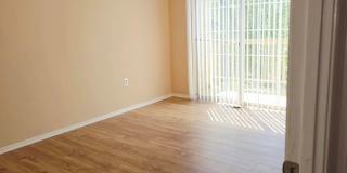 Beautiful 3BR Townhome in Burtonsville | Garage, Deck & Community Amenities Gallery 15