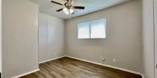 2 Bedroom / 1 Bathroom Duplex Unit Gallery 6