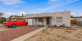 7713 Veracruz Avenue Gallery 1
