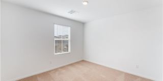 6217 Seastrand Street Gallery 32