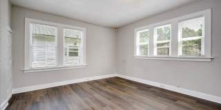 1736 Fenwick Street Gallery 8