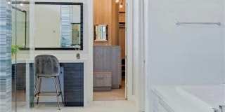 4222 Bronze Ridge Street Gallery 20