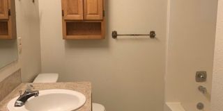 3Bd/2Ba Single Story Home - Available to View! Gallery 16