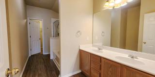 5402 TOMAS CIR Gallery 9