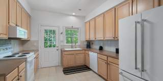 4148 Carlyle Place SE Gallery 9