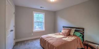 Charming 3BR House in Augusta Gallery 27