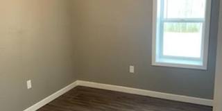 Newly remodeled 2 bedroom home Gallery 15
