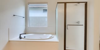 Modern 4BR Avance Home:Gated, Resort Pool, Gym & Quick Downtown Access Gallery 45