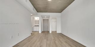 475 NE 125th 475 NE 125th Gallery 1