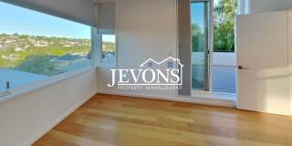 Luxury single-family home with inclusive water, sewer, and garbage Gallery 61