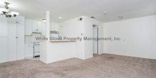 Charming Studio Condo with Garage in Desirable Las Palmas Community Gallery 5