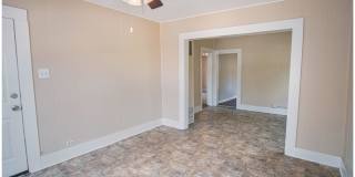 610 Belmont Gallery 6