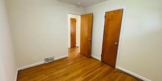 4 Bedroom 1 Bath House Gallery 12