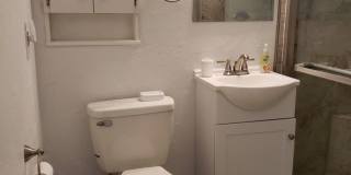 2BR/2BA Venice Island Duplex Gallery 23