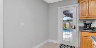 204 7TH AVENUE NW Gallery 14