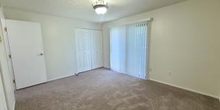 $1,150 - 1 Bed / 1 Bath Bright and Airy Condo on Spokane River Gallery 13