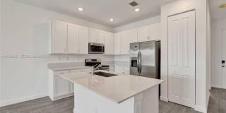 3777 Harborside Ave Gallery 1