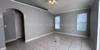 3BR 2BA Home w/ 2-Car Garage • Dishwasher • Large Patio in Kissimmee Gallery 10