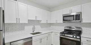 3003 Van Ness Gallery 4