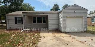 $1345 - 4 bedroom / 1 bathroom - Beautiful Single Family Home Gallery 1
