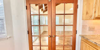 Beautiful Home, in Quiet Country Setting, Large, Private, Fenced Yard Space, with Landscaper Included! Gallery 23