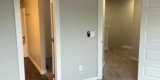 3 Bedroom Townhome with ALL APPLIANCES at a great price!! Gallery 13