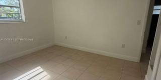 18416 NE 24th Ct Gallery 4