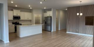 180 Fenwick Place Gallery 13