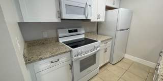 ANNUAL RENTAL - 2 BED / 2 BATH CONDO AT MYSTIC GARDENS Gallery 7