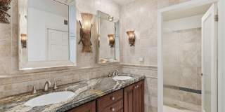 7519 N Via Camello Del Sur Gallery 16