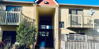 Low-Maintenance 2 Bedroom Condo with Modern Comforts Gallery 1