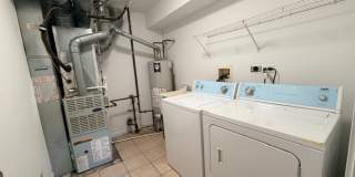 Beautiful and cozy home with 3 bedrooms and 2 full bathrooms and finished basement Gallery 17