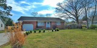 1751 Fontainebleau Crescent Gallery 1