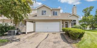 2 Bed + Loft End Unit Townhome- Available 6/1 Gallery 1