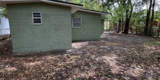 **4/2 BR Single Family home : Available Now Gallery 8