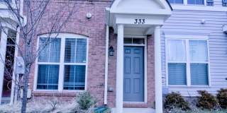 333 WHITE OAK Way Gallery 2