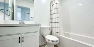 NEWER BUILD 3BD/2.5BA TOWNHOUSE IN NORTHWEST Gallery 10
