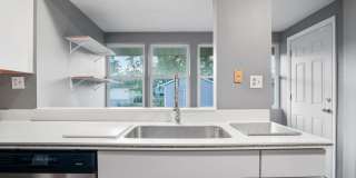 112 LINDEN AVE - AVAILABLE NOW 112 LINDEN AVE - AVAILABLE NOW Gallery 7