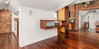 36 E Kossuth Street Gallery 15