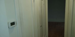 Cute duplex on large plot of land close to downtown Gallery 14